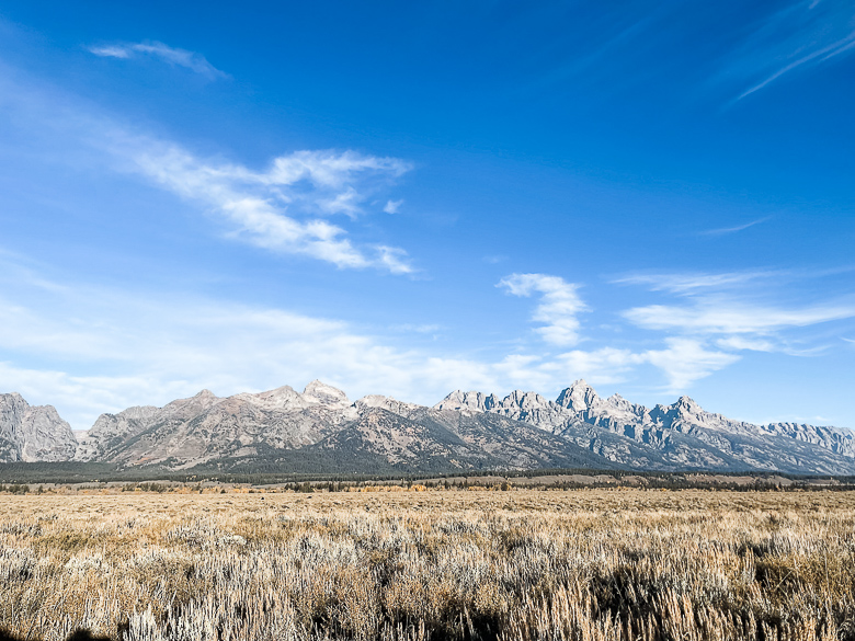 Jackson Hole Trip Itinerary, Yellowstone & Grand Teton National Park