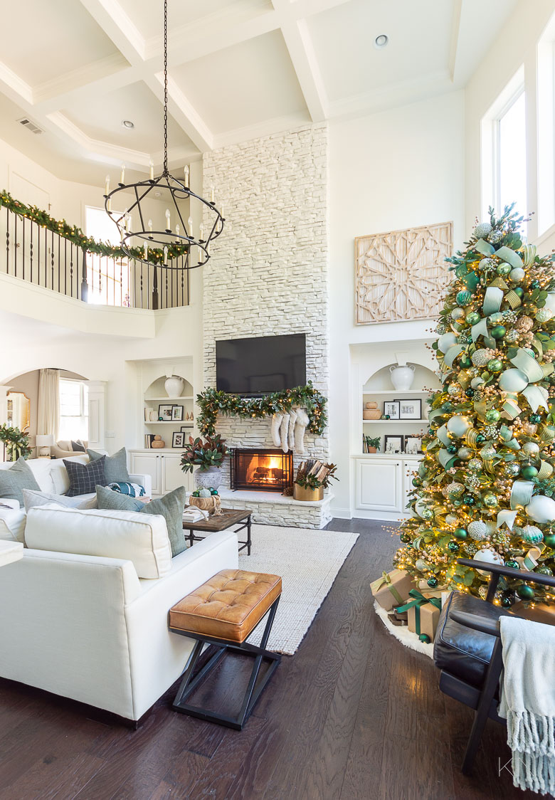 Green Christmas Decor Color Scheme Ideas