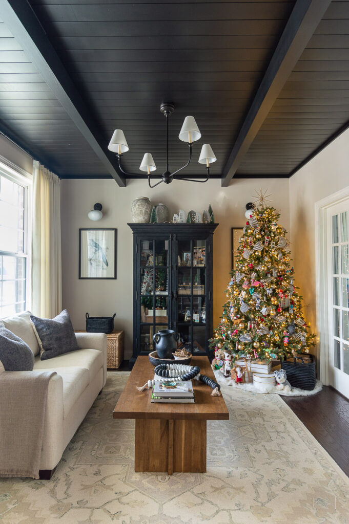 2022 Christmas Home Tour - Kelley Nan