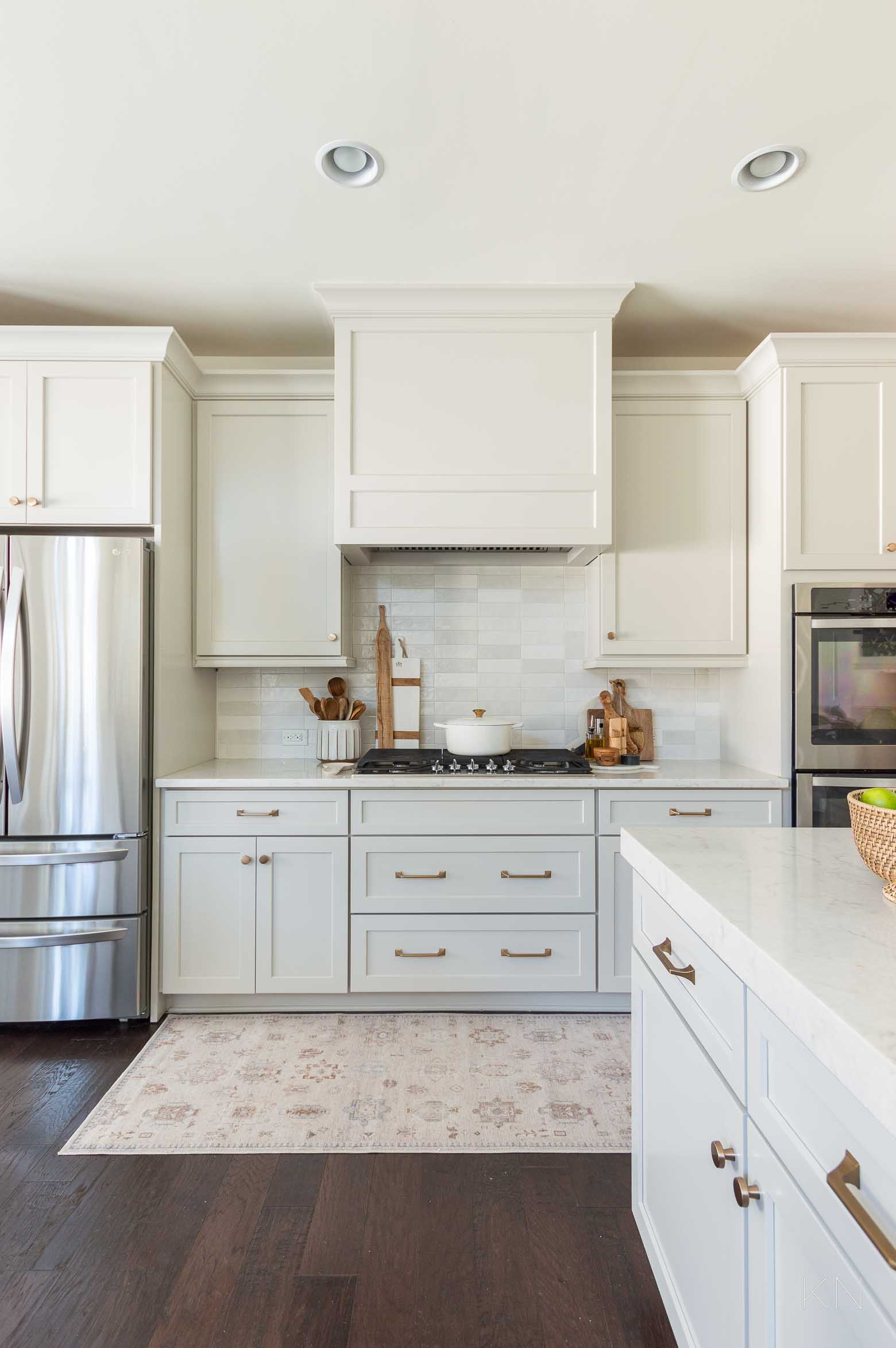 Light Greige Kitchen Makeover in Agreeable Gray Sherwin Williams