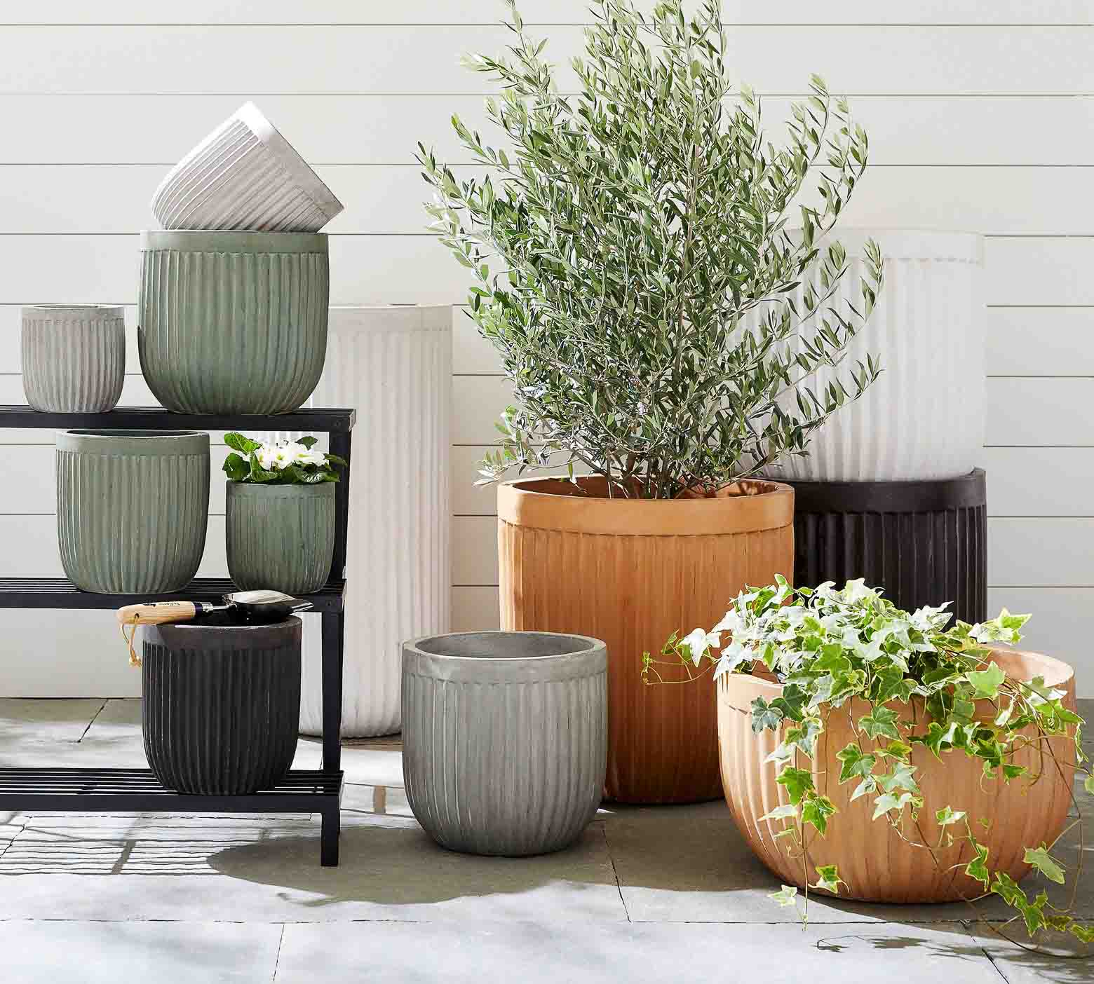 Sedona Tall Planter, 28 Height