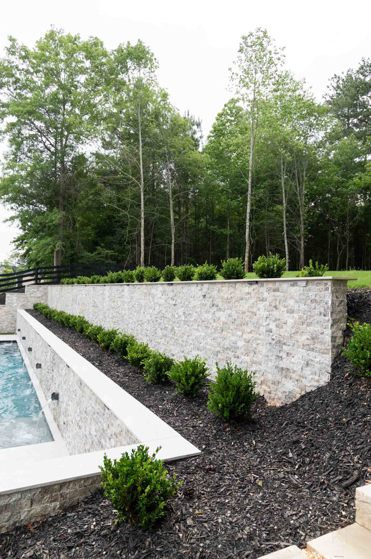 Two Retaining Walls Design with Two Rows of Boxwood