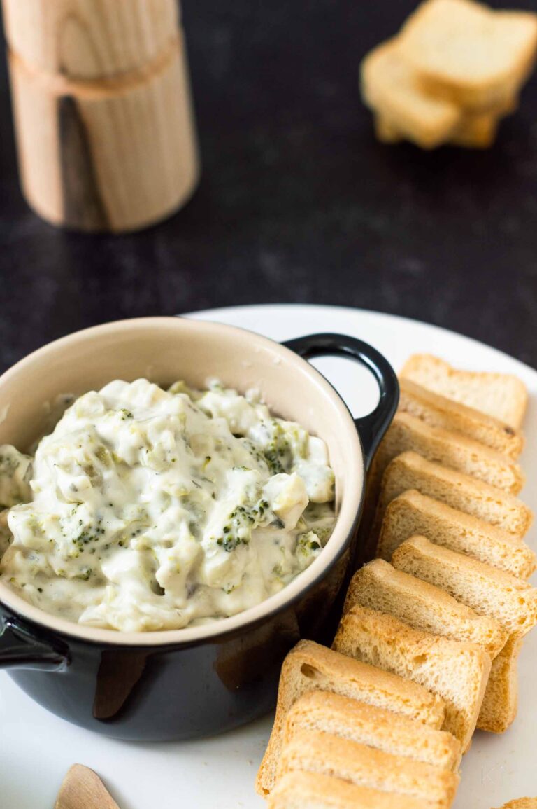 Delicious (Easy) Broccoli Dip Kelley Nan
