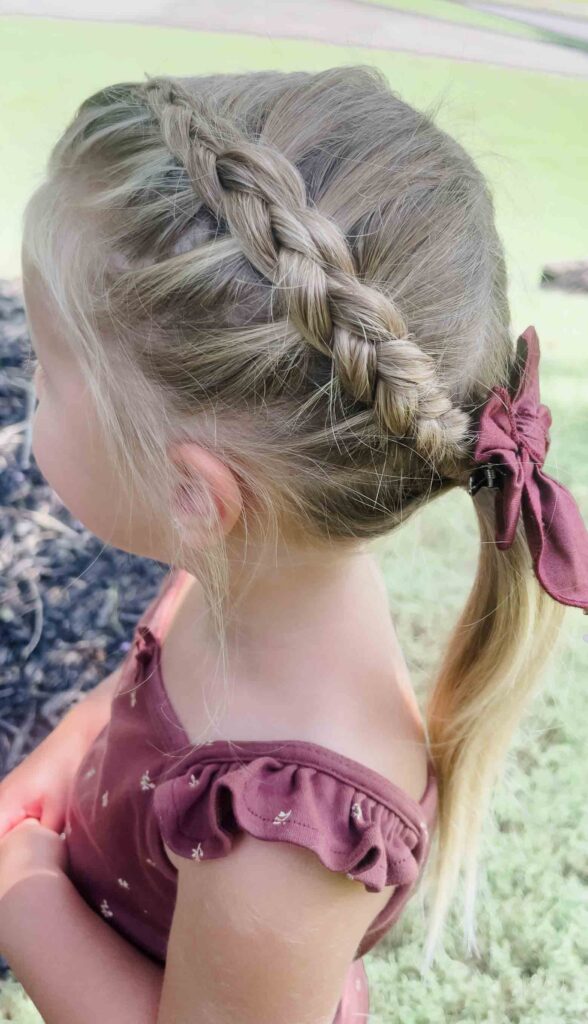 Easy Hairstyles for Little Girls -- Lots of Ideas for Hair Dos that Can Be Done in Just a Few Minutes