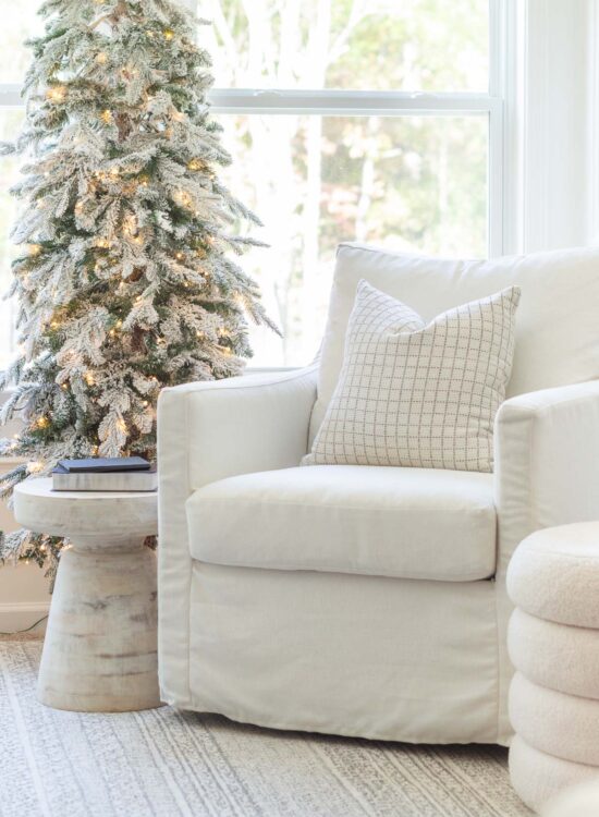 Reading Nook Decor