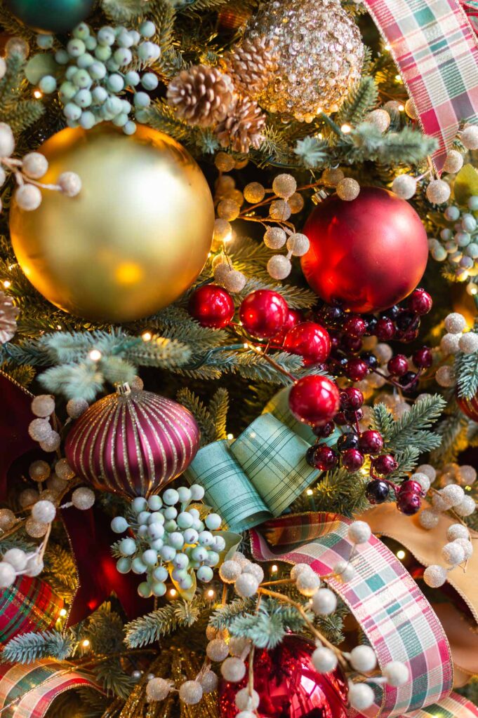 2025 Traditional Christmas Home Tour