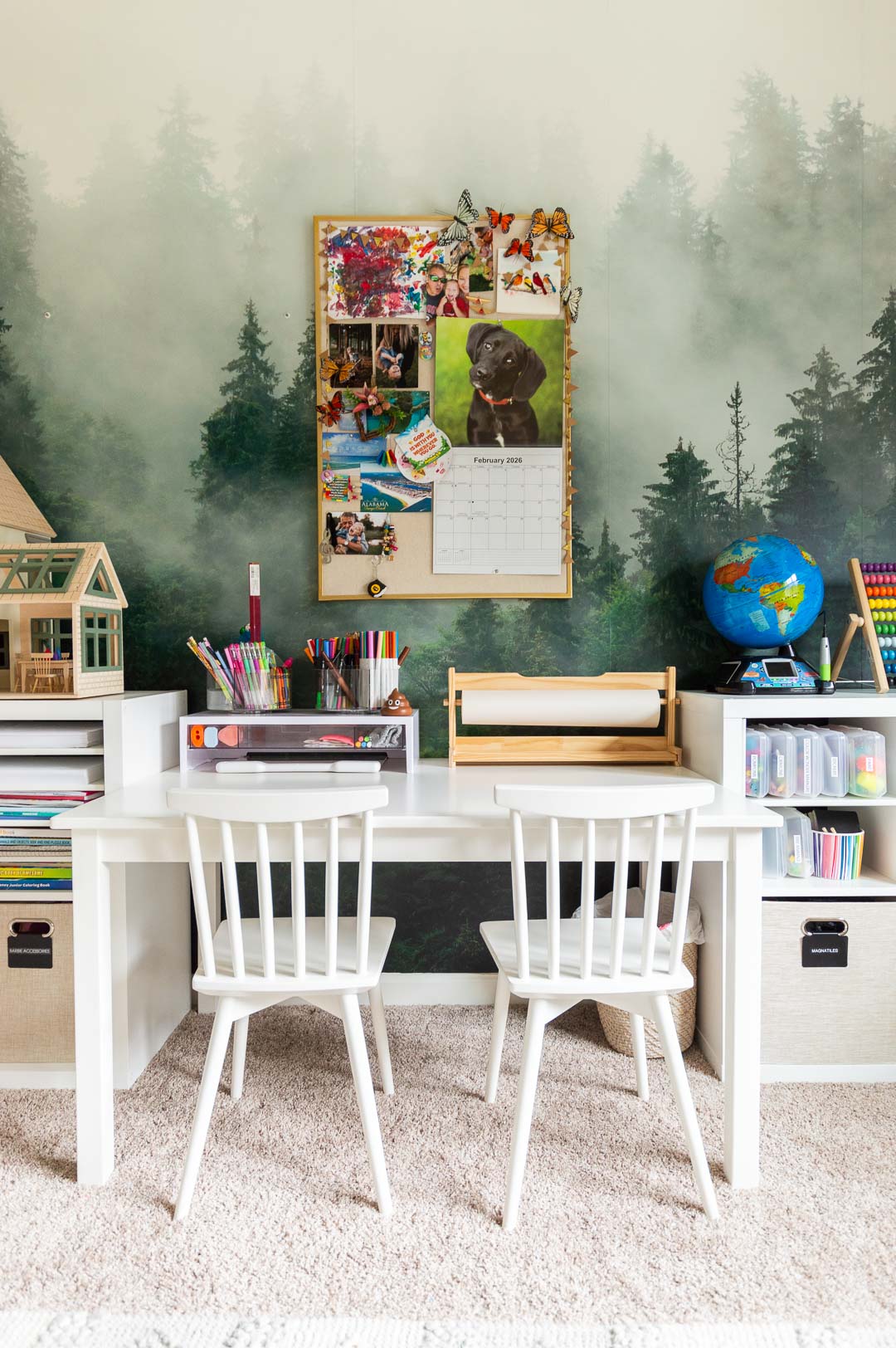 Kids Playroom Decor and Work Space Ideas