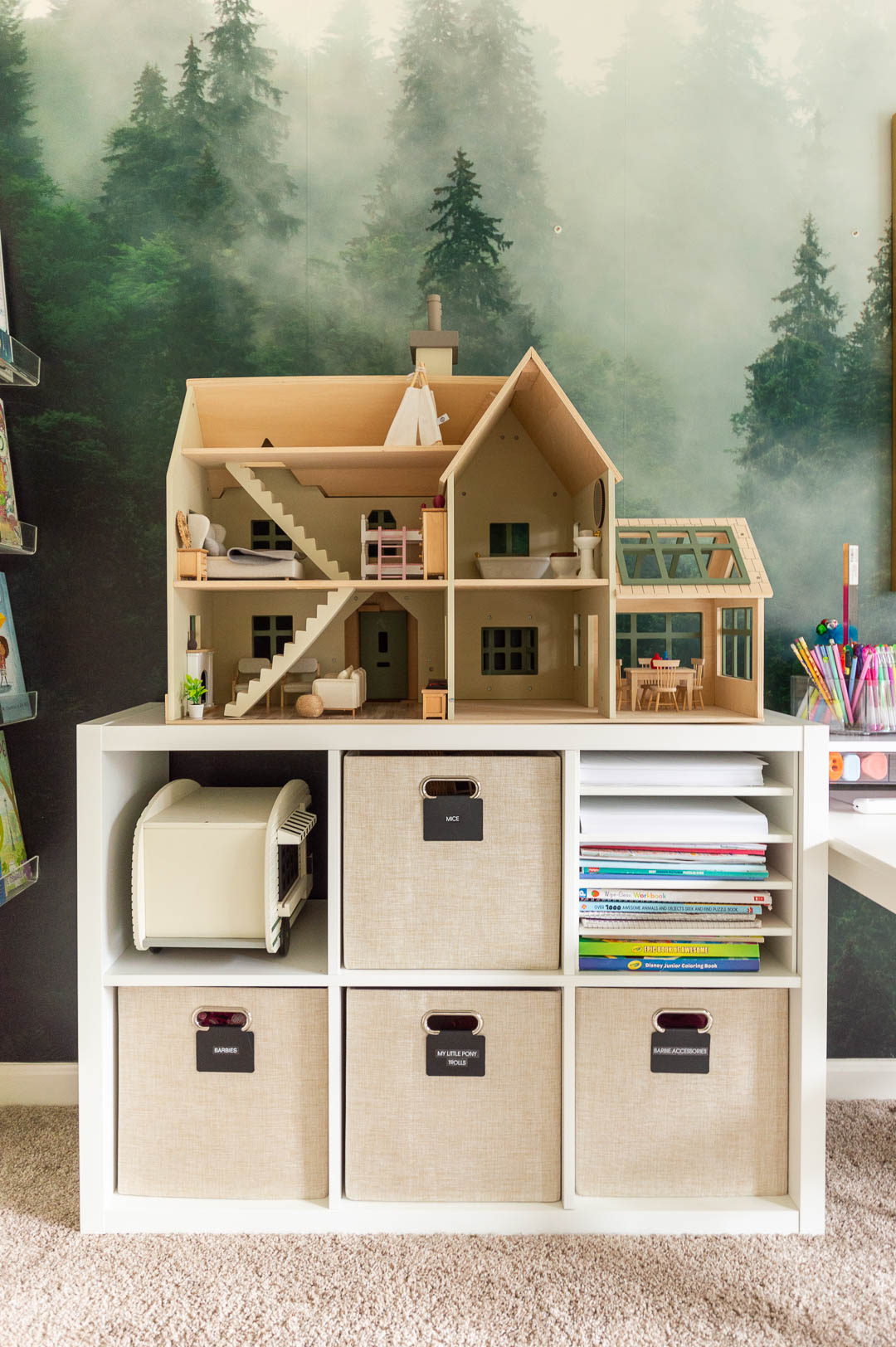 Dollhouse Storage Ideas